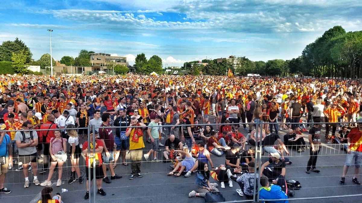 RCLens's tweet image. #FierDeVous
#FierDEtreLensois #rclens