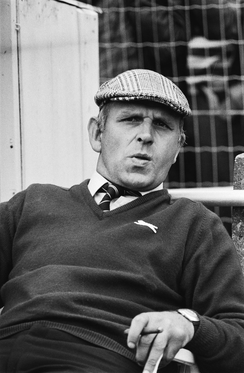 DeefPeters's tweet photo. RIP you legend! #BarryHughes Terrible loss! What a man! What a personality! ⚽️⚽️⚽️ https://t.co/M5dt2iXs8i