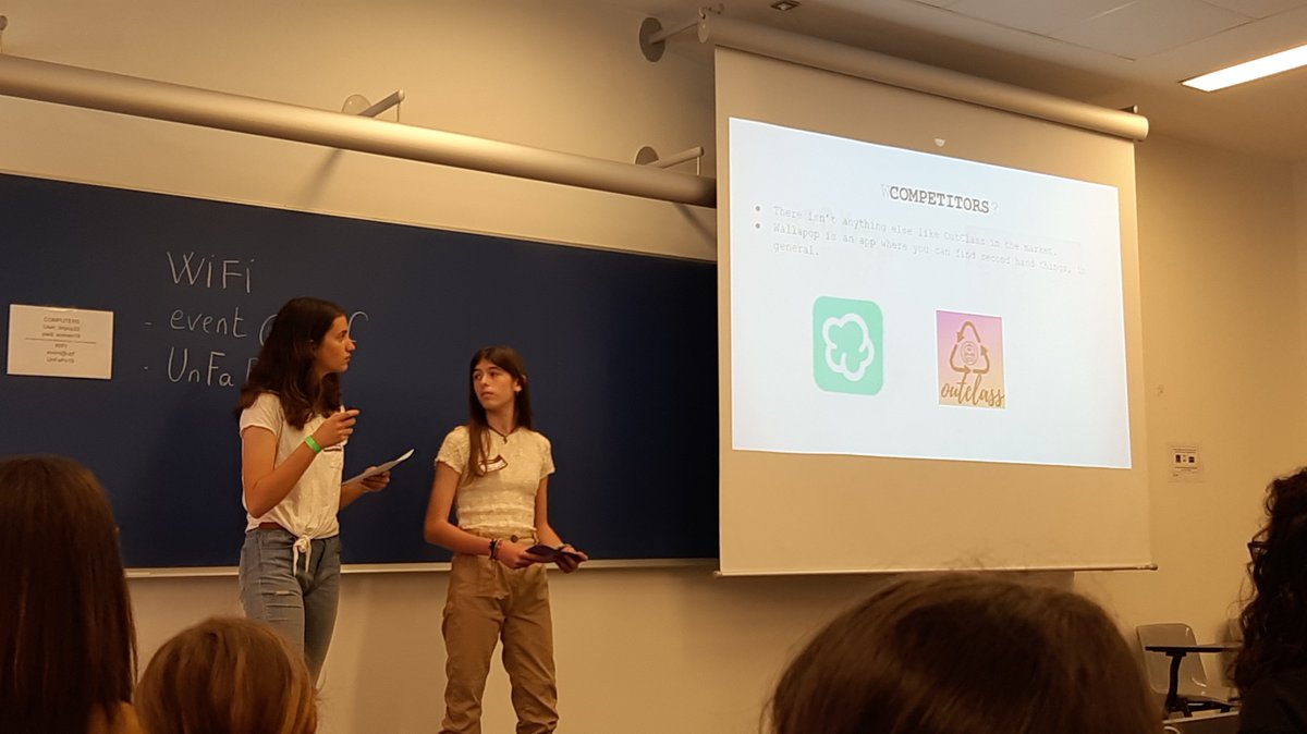 rosaprats's tweet photo. Un altre dels equips lleidatans que van participar al @TechnovationCat . M'encanten les noies que accepten reptes perque són més valentes!  
🥰AiM Technologies! https://t.co/tu7KNnO2UP