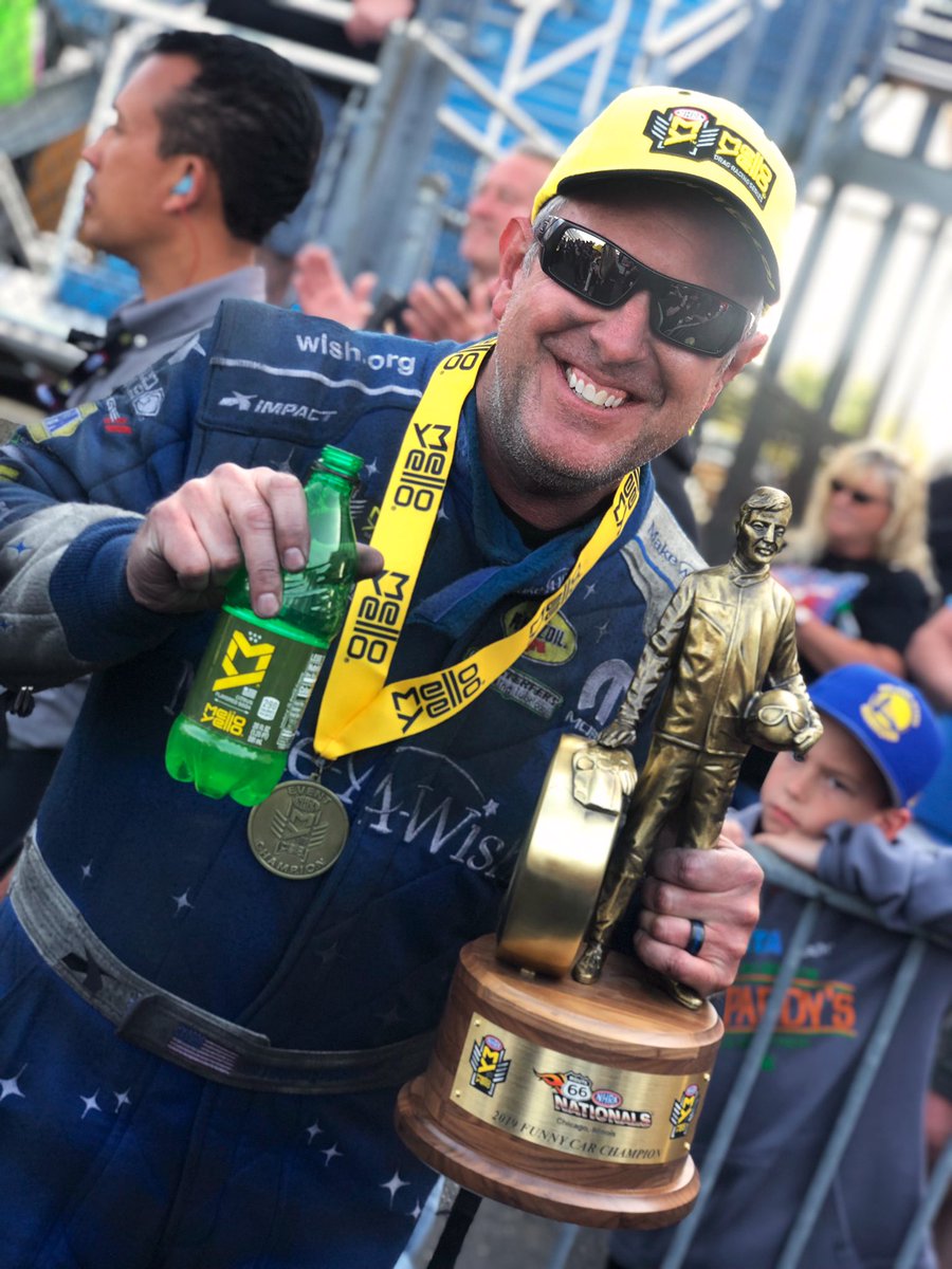 shoeracing's tweet image. Your Funny Car winner at #Route66Nats... 

@TommyJohnson_Jr and the @MakeAWish @Dodge Charger team! 🏆 #PoweredbyPennzoil