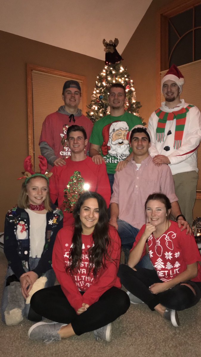 gilliansalas's tweet photo. @tyleininger14 happiest 22nd birthday t.y.!!!!! thanks for being a great study buddy and an even better friend! have the best day! love ya 🥳💛🍻🎉☺️ https://t.co/ANHHmrSO14