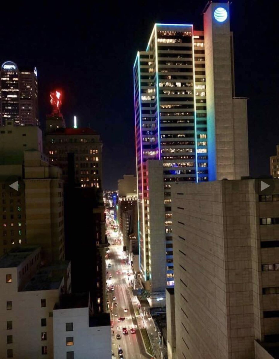Thank you <a href="/ATT/">AT&T</a> for lighting up the skyline. #ATTDiversity #inclusion #diversity #leaguedfw #dallasproud #turnupthelove #loveloud