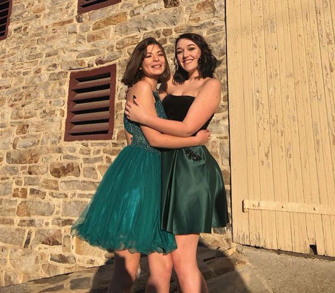 1 pic. happy birthday lys bb!! i love you. https://t.co/1DEWMR2ZZg