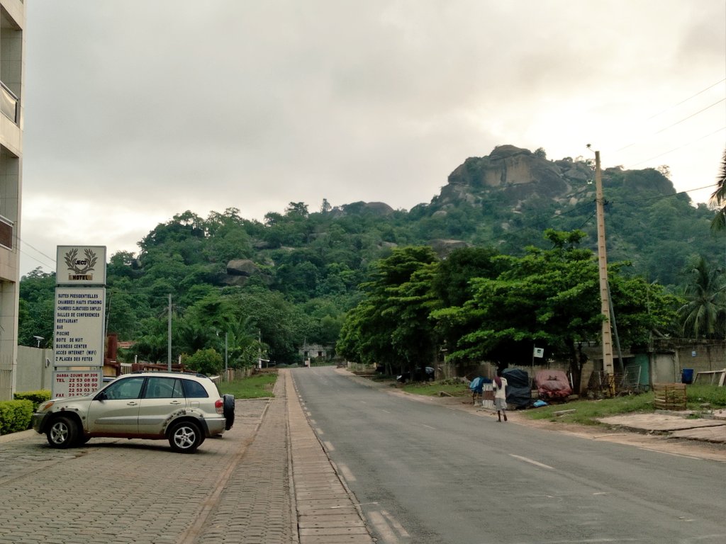 Regivig's tweet photo. Un ptit tour à #Dassa 
#décorparadisiaque
#Bénin 🇧🇯 #team229 
#DassaZoumè avec @TINA_ASSO
et #SENSBénin #VisiterleBenin 🌍 https://t.co/phIuDA0aSC