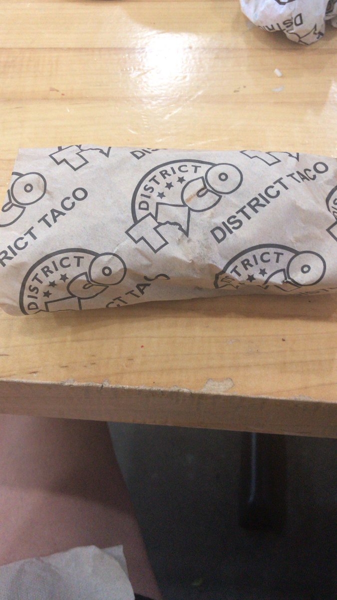 earmanma's tweet photo. Thanks @ElevateKHSPro for winning me a free taco! 🚴‍♂️🌮#AFCC https://t.co/PzvzlKf8XT