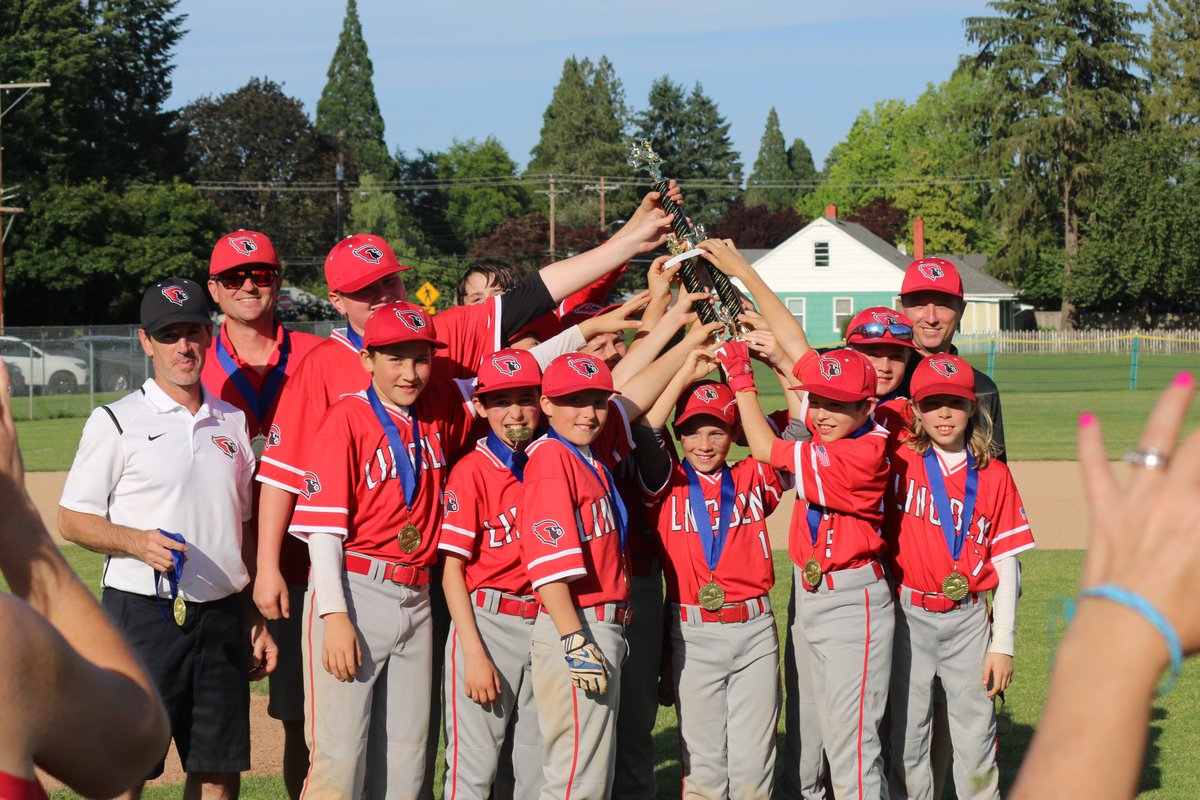 Minor American takes 3rd in Gladstone &amp; Junior Federal takes 1st in Glencoe! Nice job future Cards!!