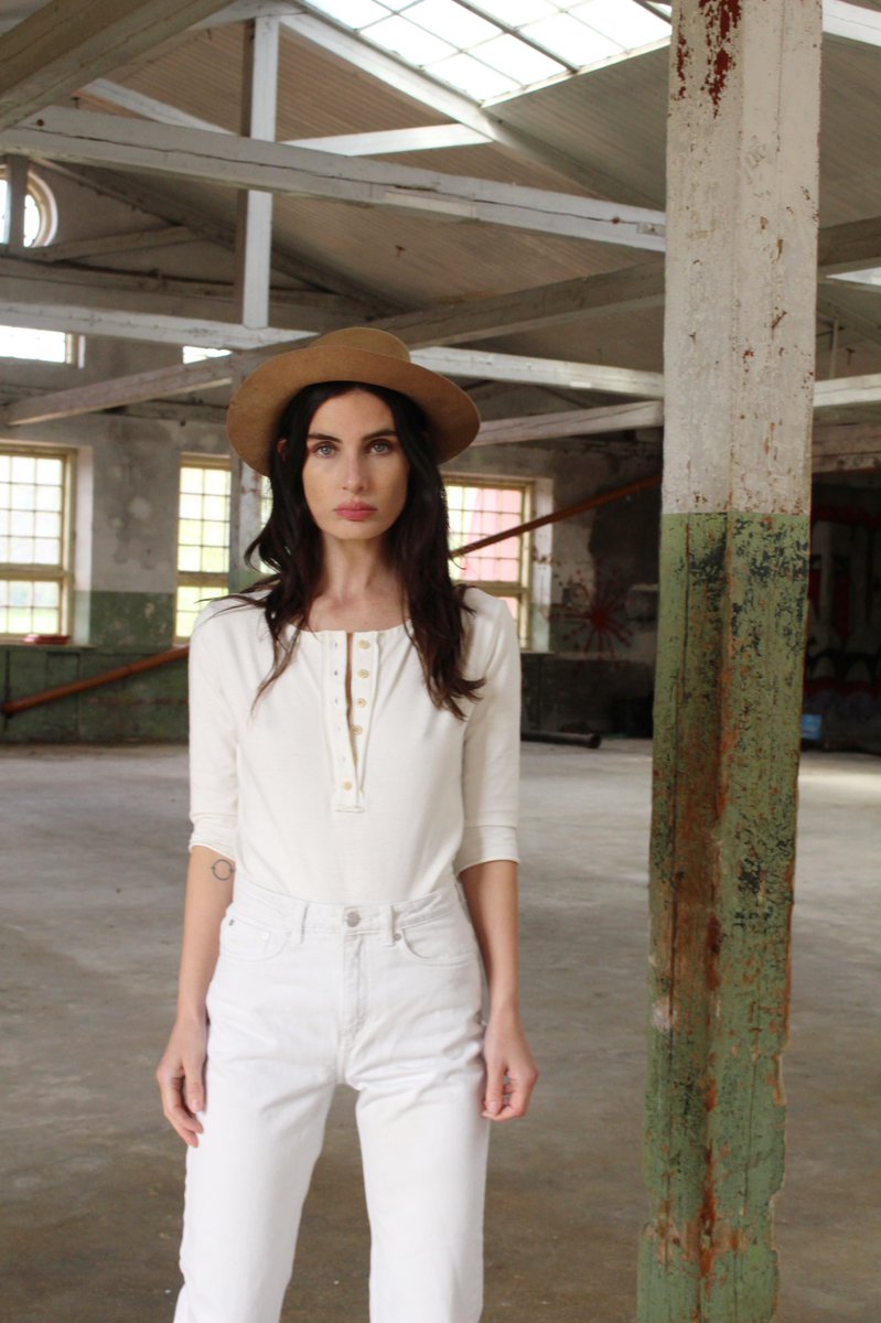 Sara wearing our hazel henley (also offered in black). Super soft and cozy. #instorenow #sistersoftheblackmoon #sotbm #supporthandmade #slowfashion #womenownedbusiness #springwardrobe #handmadeinaustin