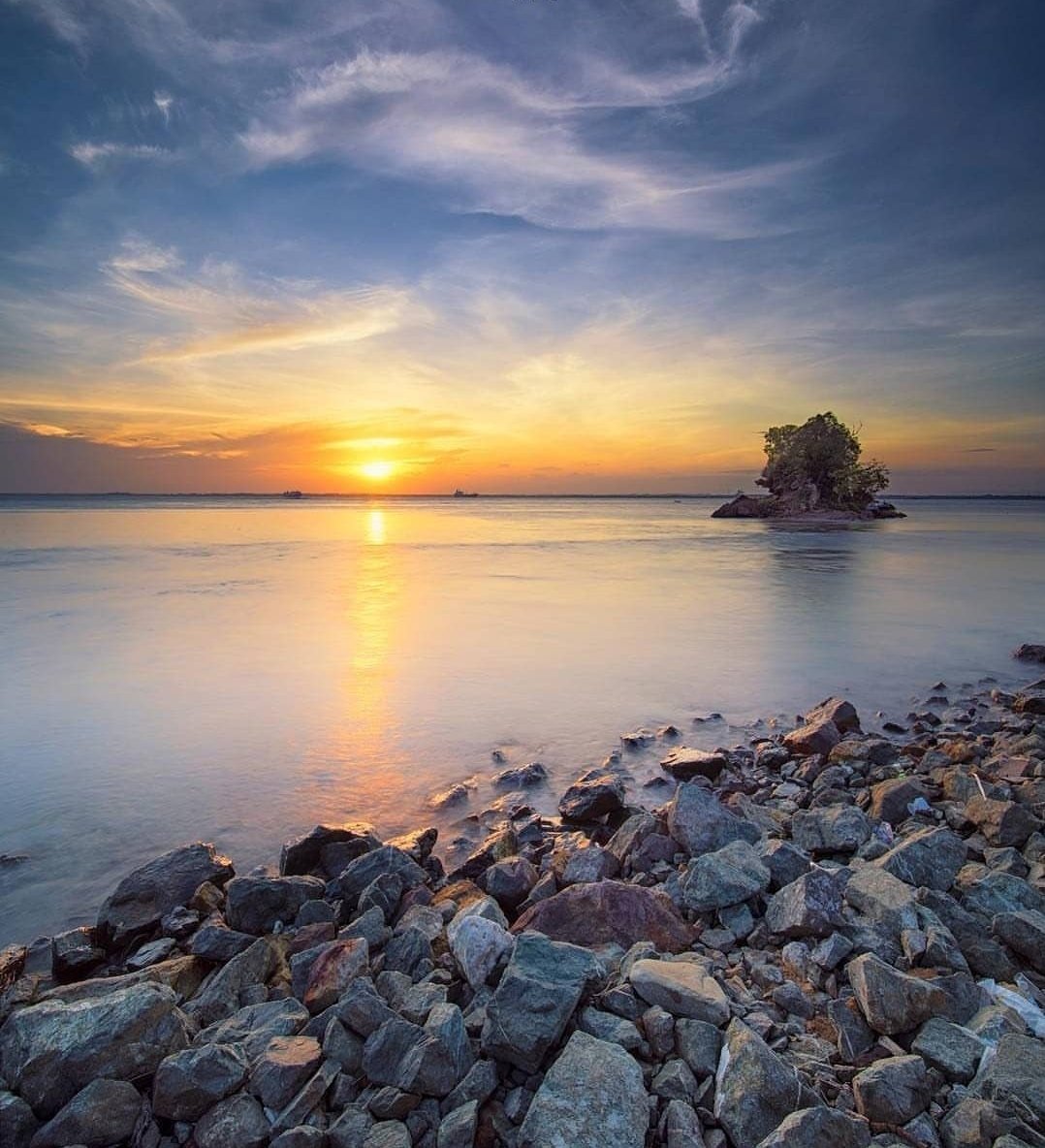 Mulyono klm on Twitter "Tukung island, east borneo indonesia…