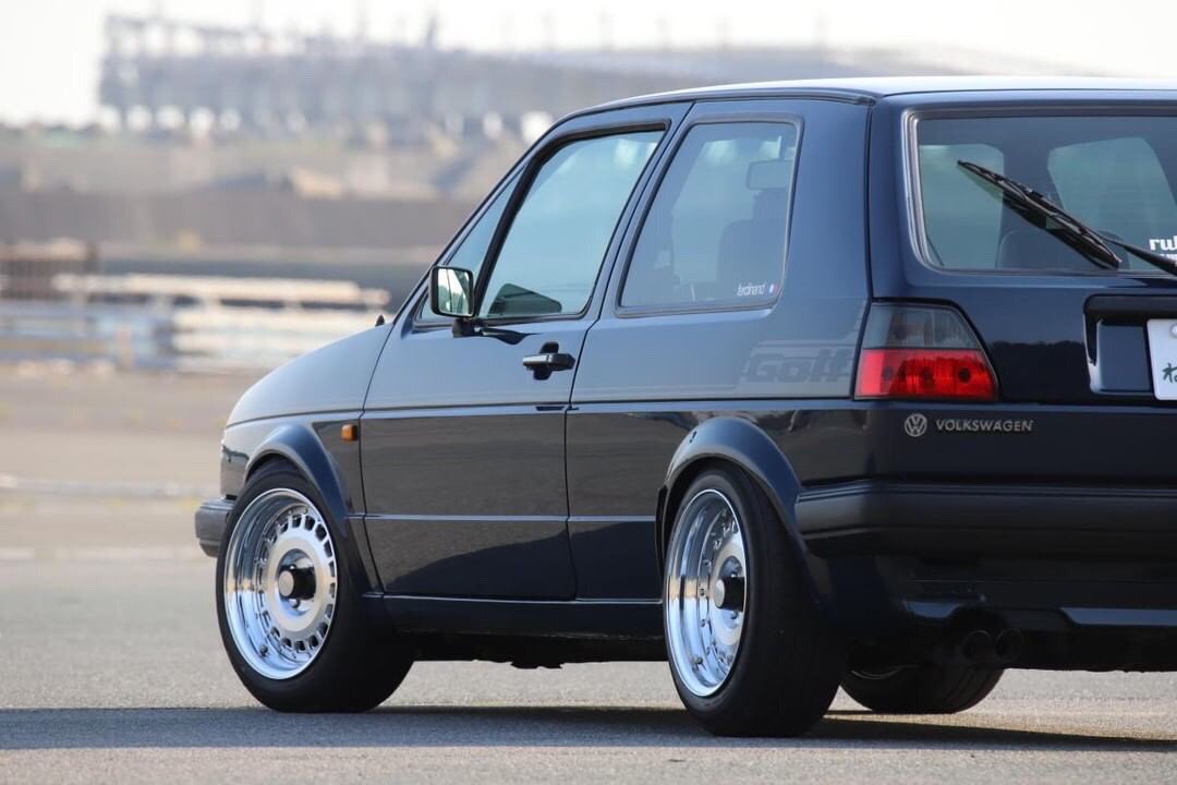 frontline_emc's tweet photo. Frontline series
「FLD03-15inch」
Owner → @shige623
VW GOLF2 MK2
#frontlinewheels #frontline #fld03 #forged #forgedwheels #madeinjapan #japanforgedwheel #euro #vwgolf #golf2 #golfmk2 https://t.co/Ro19rH8Fr8