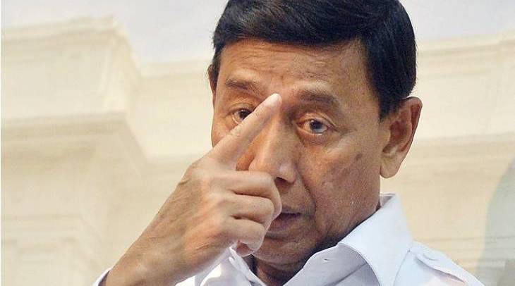 beritaKBR's tweet photo. Wiranto: Tak Ada Ruang Bagi Referendum Aceh https://t.co/i5gqODWJuZ
Wiranto juga yakin betul Muzakir Manaf tahu bahwa referendum tidak dapat dilakukan. Maka ia hanya menganggap Muzakir hanya melontarkan wacana semata, tetkait isu pemilu tahun ini.
#ReferendumAceh #Aceh https://t.co/npyRUB2XH0