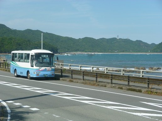 バスドライバーnavi どらなび おすすめバス会社 徳島バス 南部 徳島 県那賀町を走る 行政でも 移住 を支援 空き家バンク利用可能 普通免許 At限定 で応募可 取得費用を会社が負担 試用期間終了後は 正社員登用 規定あり バスドライバーnavi どらなび おすすめバス会社 徳島バス 南部 徳島 県那賀町を走る 行政でも 移住 を支援 空き家バンク利用可能 普通免許 At限定 で応募可 取得費用を会社が負担 試用期間終了後は 正社員登用 規定あり