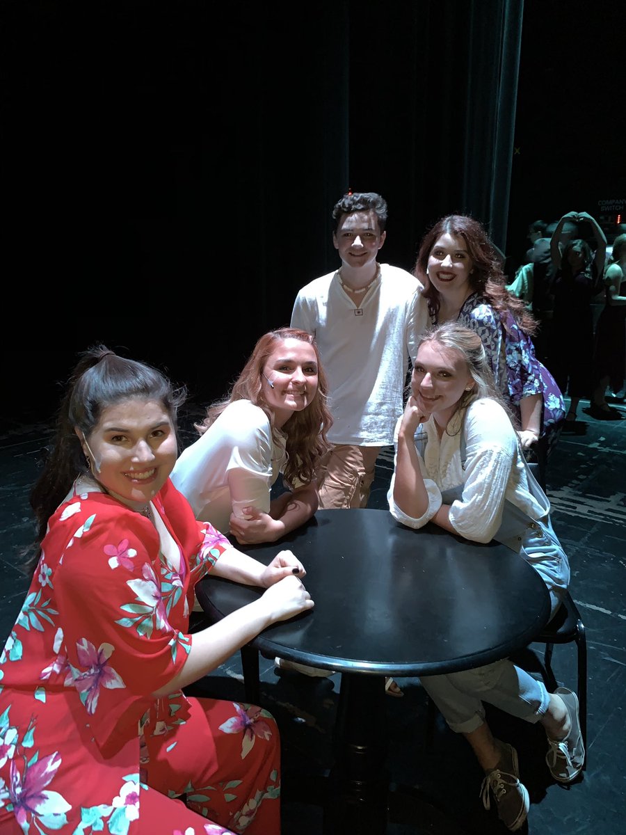 SHSTAs_'s tweet photo. The cast of Mamma Mia! From Oneida High School is getting ready to take the stage!! #SHSTAS https://t.co/pOhLE0cpi4