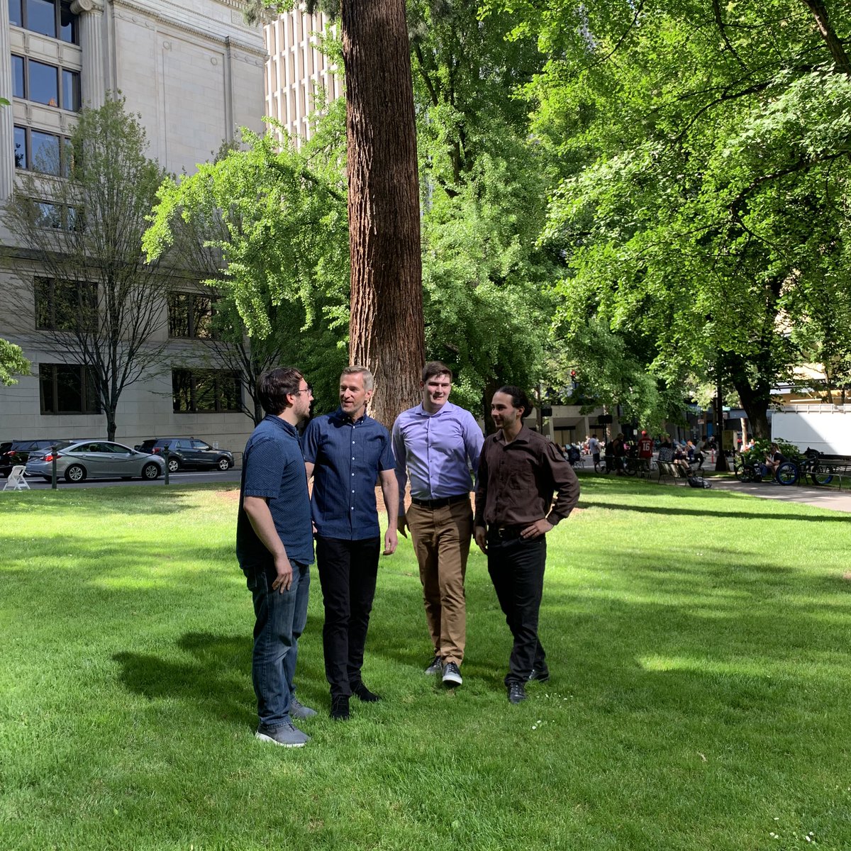 tedwheeler's tweet photo. Very proud of the youth plaintiffs who will soon be a part of an appellate court hearing in Portland for the landmark constitutional youth climate lawsuit Juliana v. United States. 

I fully support them in their fight in tackling climate change.

#AllEyesOnJuliana https://t.co/9Io7XpeaHQ