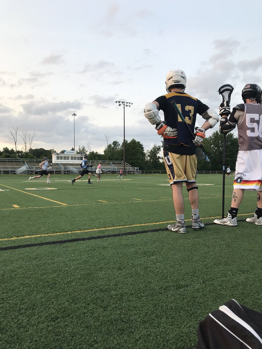 CincinnatiPigs's tweet photo. A little field never hurt nobody...🤷🏼‍♂️🐷🥅
.
.
.
.
.
.
.
#lacrosse #boxlax #boxlacrosse #flyingpigslax #flyingpigslacrosse #cincinnati #cincylax #pigpen #flyingpigs #ibla #rbll #ohio #growthegame #lacrosse #whenpigsfly #cincy https://t.co/0KeZYow102