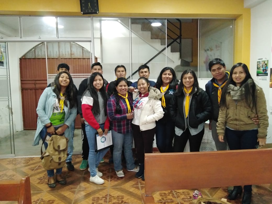PrDanielHuaman's tweet photo. Continuamos con la Escuela de Liderazgo Distrital (ELD) con el desafío de capacitar y equipar a los nuevos líderes del MJ/CA y poder tener más líderes investidos. #EncadaIglesiaunClub #SomostusManos @DanielVillarE @EnzoChavez @prsosthenes @pr_campitelli https://t.co/e4b9E6aeor