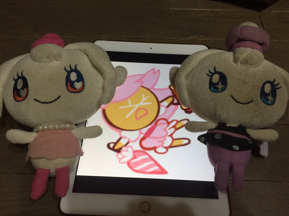 ｋtmマスター たまごっち クッキーラン みらいっちとくるるっち誕生日記念に サクラ味クッキーとみらくる姉妹 似てる たまごっち みらいっち くるるっち サクラ味クッキー