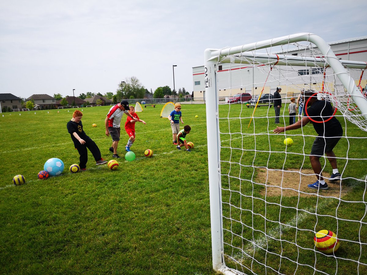 timmerj_75's tweet photo. The #WSC76 All Accessibilities Soccer Program is back on the pitch for another outdoor season! Hope to see ya all next Saturday. #SoccerForAll #InclusionMatters #ChoiceToInclude https://t.co/yPRtjx5ZcG