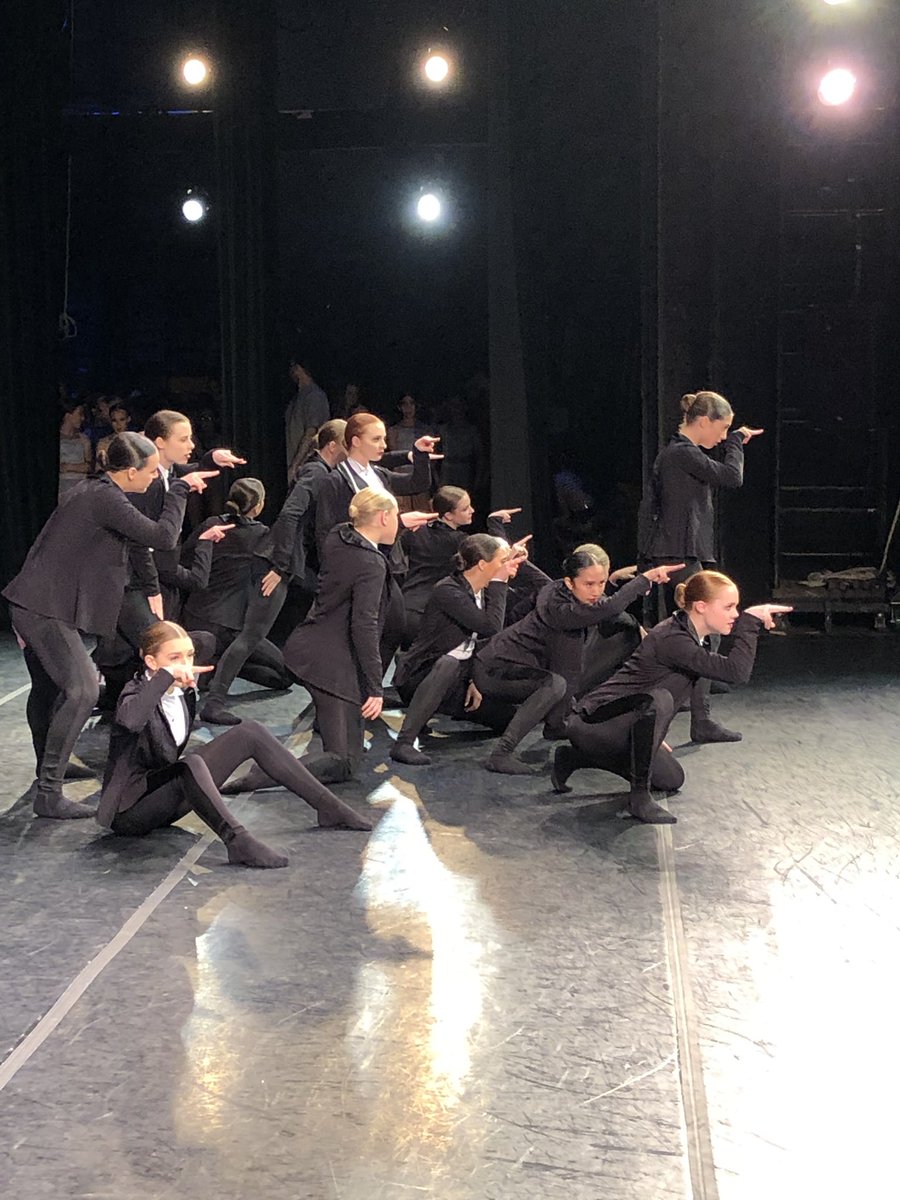 TDSBurlington's tweet photo. Heard A Bachelor Cry- Penché Contemporary #ItsShowtime2019 https://t.co/2UegSoedj1