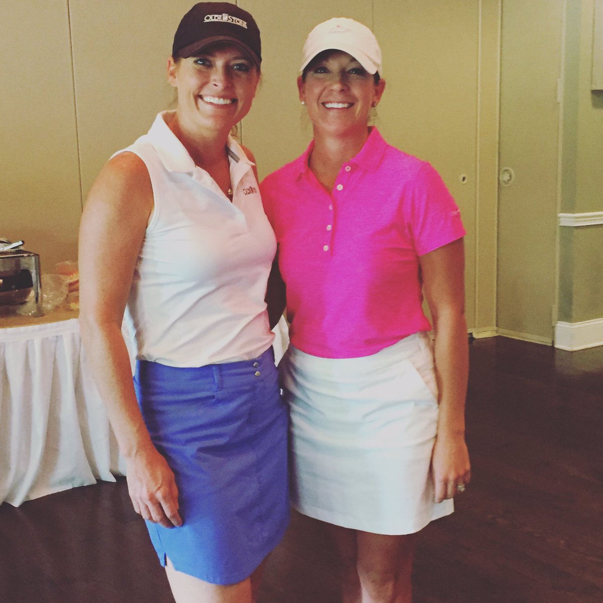 AlliAnderson_'s tweet image. 1st tourney of the year results in a “W”. #thedymamicduo #teamOS