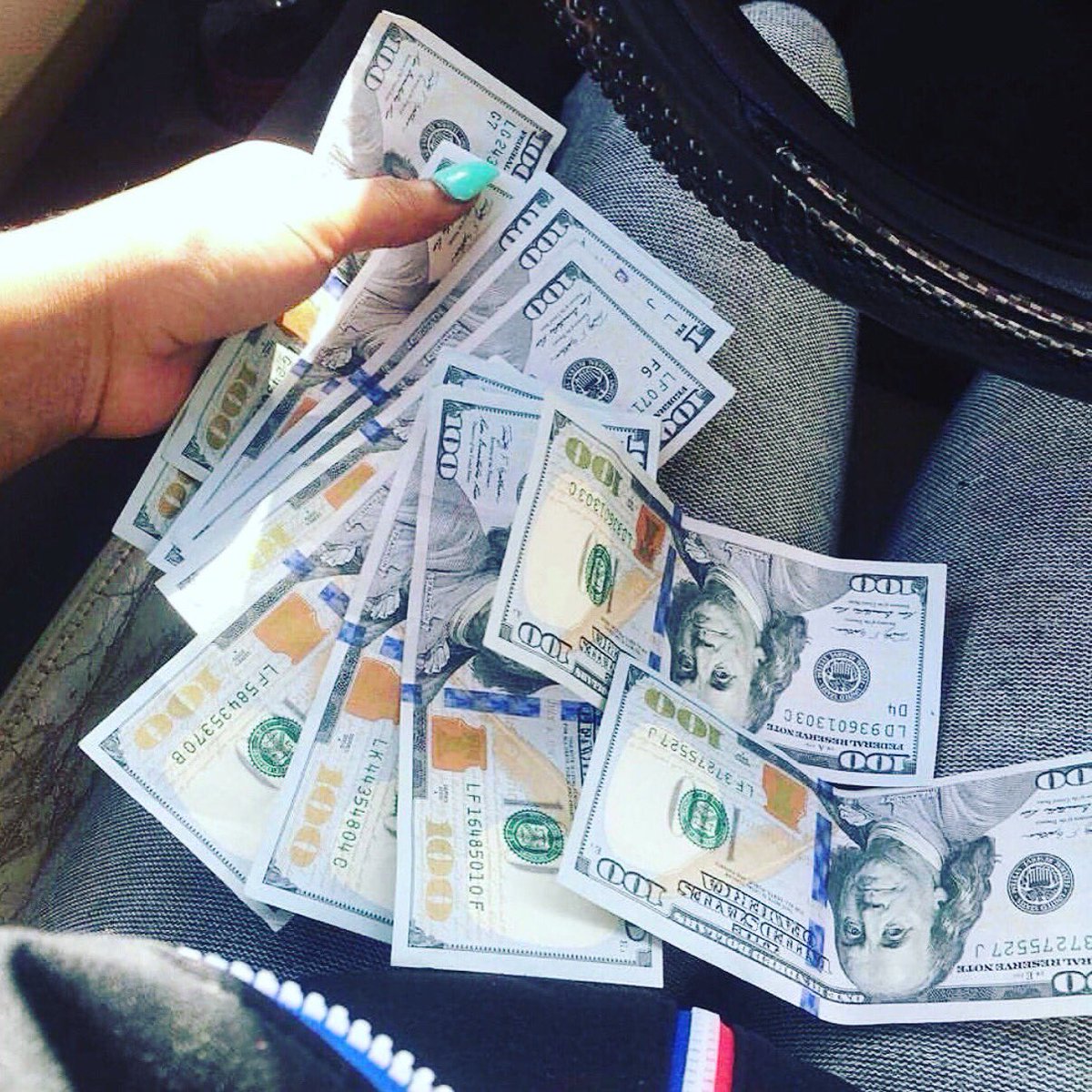 7Double072's tweet photo. All Guaranteed Legit cash flips .. 
$300 - $3000
$400 - $5500
$500 - $6500
$600 - $8000 https://t.co/og9181kPgm