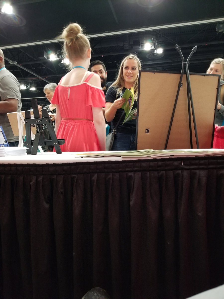 Kristen loved meeting so many amazing kids and fans of her book, Dear Celiac. So grateful for this amazing weekend <a href="/nourishedfest/">Nourished Festival</a> .  Can't wait until next year! @Calculus_Adam <a href="/SCHARglutenfree/">Schar gluten-free</a> <a href="/CanyonGFree/">Canyon GF Bakehouse</a> @kikisglutenfree <a href="/enjoylifefoods/">Enjoy Life Foods</a>  <a href="/CeliacProject/">The Celiac Project</a>