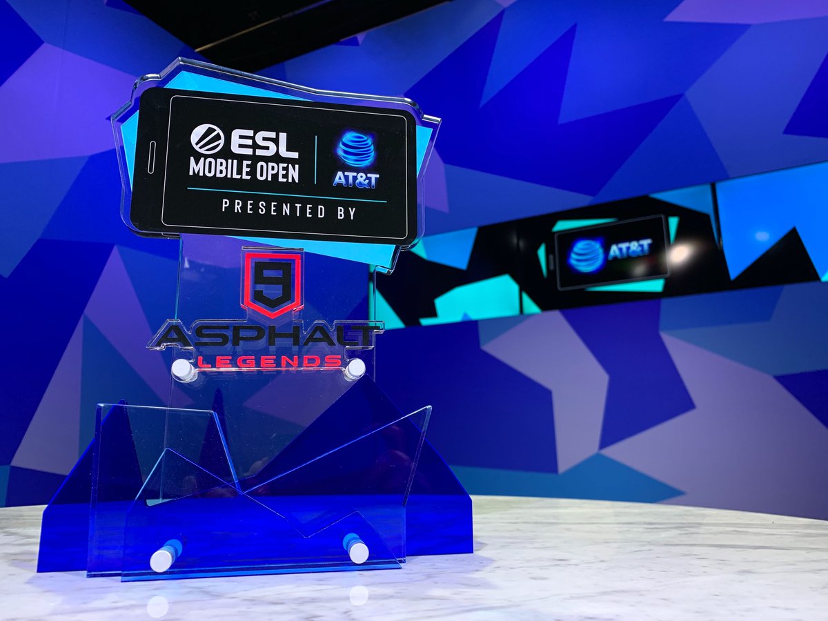 ESLAsphalt's tweet image. Congrats to our champion, "FRIENDSHIP" Zoma! 🏁

We'll see you in Season 2! 😎