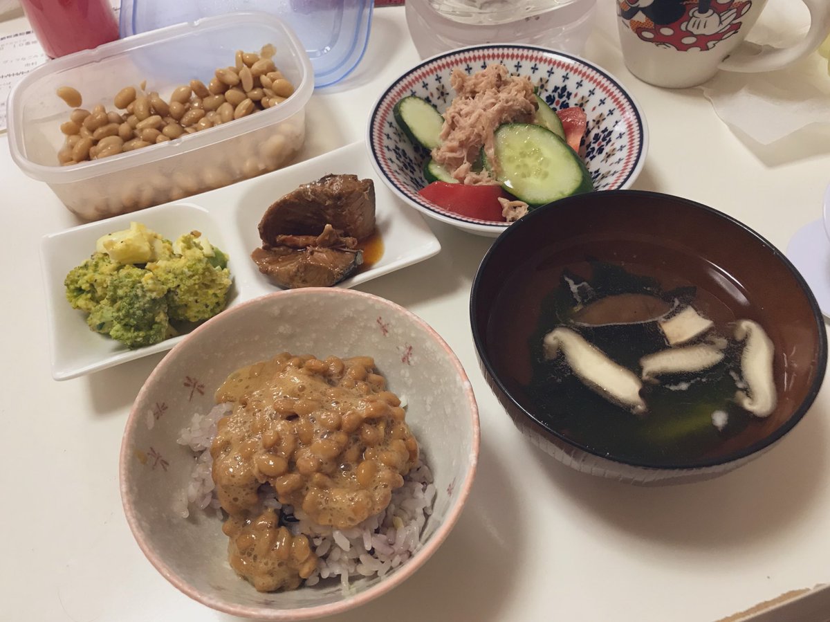 いっちー בטוויטר さっ 朝ごはん食べよ 朝ごはん 朝食 和食 納豆ご飯 一人暮らしご飯 自炊女子 盛り付け雑