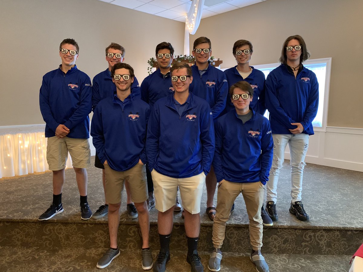 Celebrated the season tonight and said farewell to these 9 seniors.  It’s been fun watching you over the years!  We wish you all the best in your future endeavors.