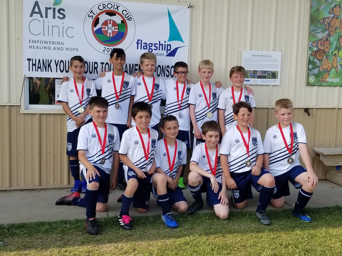 ChrisKorent's tweet photo. @soccerhudson U11 Blue took 2nd in their bracket at St. Croix Cup. Really proud of this team and the way they have come together. Wins of 4-3 over New Ulm, 2-1 over Prior Lake and a hard fought 2-2 tie today with Fusion. Lost 2-4 in championship game with White Bear. https://t.co/FeusvaZHEU