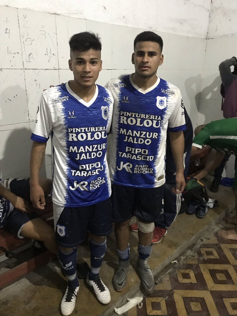 CASJoficial's tweet photo. Los pibes siguen debutando en primera. Felicitaciones a Matias Insiarte (Azucarera), Cristian Brandan (Marapa) y Facundo Roldan (Concepción FC). #TodosConSanJuan 👏🏼💪🏼⚽️ https://t.co/7o72ThmZHN