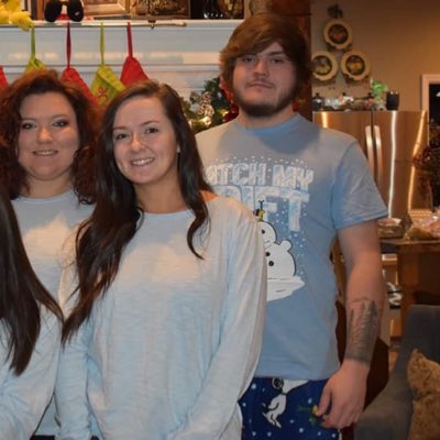 NoahBurch's tweet photo. #NewProfilePic https://t.co/vHjrw6vXZP