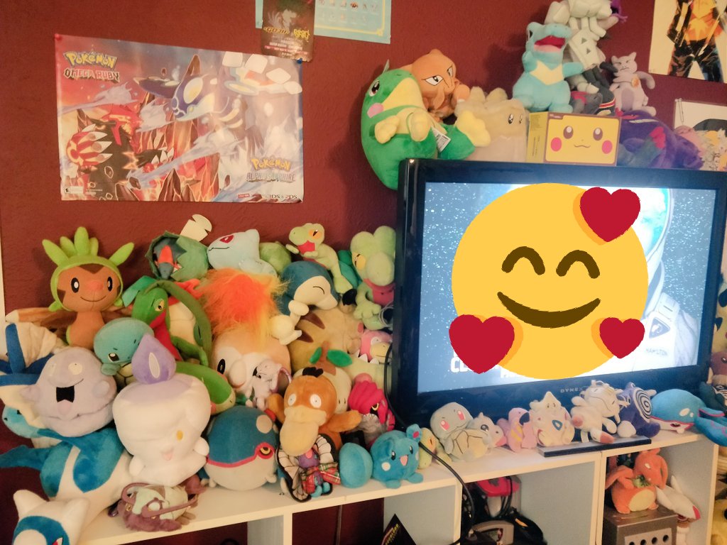 sleepyanarchist's tweet photo. 私の家はポケモンでいっぱいです！ 十分ではない！
@Junichi_Masuda https://t.co/vYAzp73Kl1