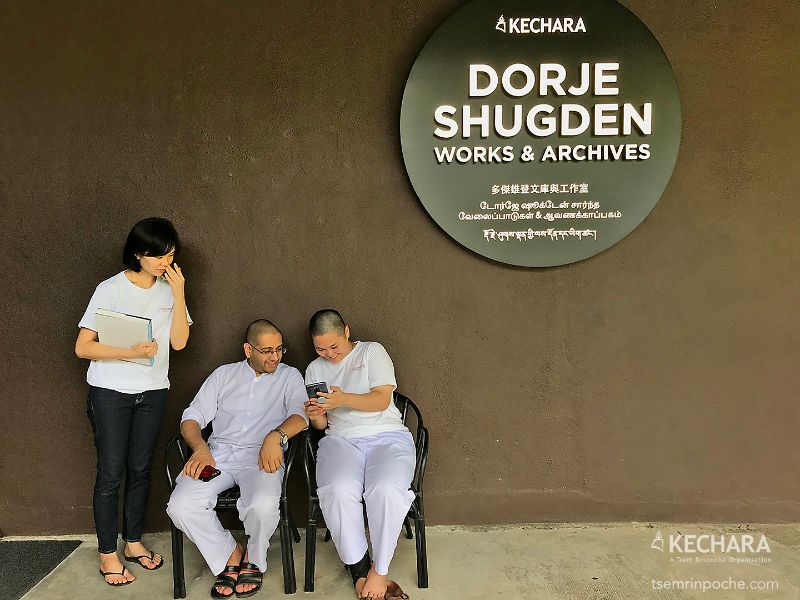 Beatrix_0516's tweet photo. #DorjeShugden #works &amp; #archives – a labour of #commitment. One of its #kind: ➡️ https://t.co/i48zqFoG0s
➖
#TsemRinpoche
#Kechara
#KecharaForestRetreat
#Bentong
#Malaysia
#visit
#pilgrimage
#Buddhism
#TibetanBuddhism
#DalaiLama
#Tibet
#friends
#life
#mind
#spiritual
#meditation https://t.co/DeBZbZmsvQ