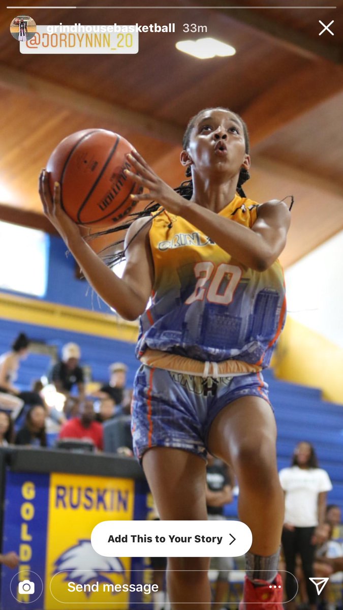 Thx so much to <a href="/GrindHouseBB/">Grind House Basketball</a> for the exposure and opportunity to play with a great group of girls! Shout out to <a href="/TenXTenSports/">Ten X Ten Sports</a> and <a href="/ProspectFocus1/">Prospect Focus Recruiting 🎯</a> for coming out to support. Needed the run during this downtime with <a href="/MissouriPhenom/">Phenom Basketball</a>. Catch me in Memphis June 8 Jr All-American camp.
