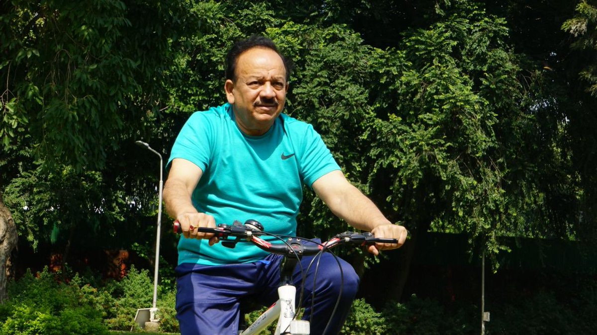 drharshvardhan's tweet photo. GreenGoodDeed_237

#Cycling is a simple,affordable, reliable,clean &amp; environmentally sustainable means of transport.
#UNGA has declared June 3 as #WorldBicycleDay to underline contribution of cycling to sustainable development goals. It’s my fav sport too 2 #BeatAirPollution @UN https://t.co/eVYcRJLBva