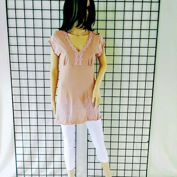 teesfashfinds's tweet photo. So good I had to share! Check out all the items I'm loving on @Poshmarkapp from @flippintickled @yogiegirlusa #poshmark #fashion #style #shopmycloset #melissa #bcbgmaxazria: https://t.co/6WZmobKdMl https://t.co/jRmBXzoj1M