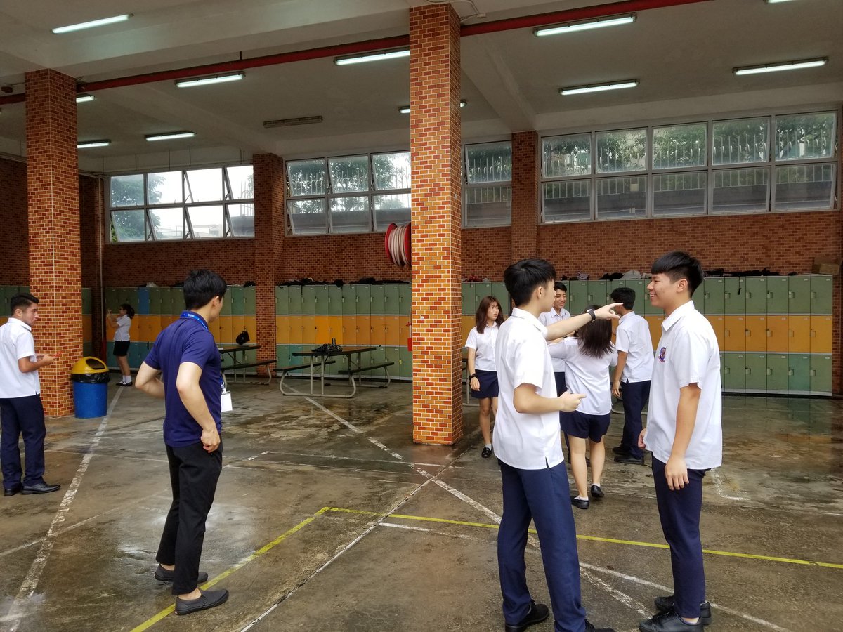 dodes_lis's tweet photo. #redbrick125 students taking a closer look at the space they're redesigning with @OWN_Academy for @AISInfinity2019 #beyondtheredbricks https://t.co/Pp8rrYnev5