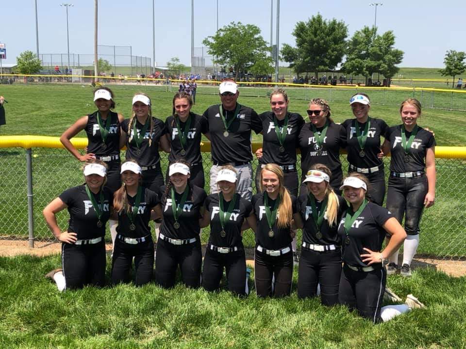 Millard_Fury's tweet photo. LYSA Slugfest High School Division Champs! @MillardUnited #16u #Softball https://t.co/Ye3eX3nZBv