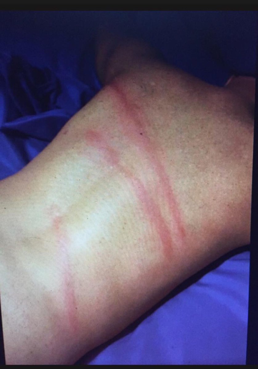 ViolentV4's tweet photo. When a submissive man takes a good hit and loves it. 😈 #findom #mistress #cashapp #humiliation #paypig #footfetishnation #feet #sissy #chastity #worship https://t.co/jQFQ027PVt