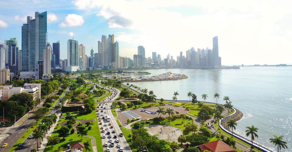 swiftcommunity's tweet photo. Swift's Latin American Regional Conference (LARC) explored how banks in the region are looking to increase digitisation, while managing #cyber and compliance challenges.

Read the Finextra wrap-up article here: https://t.co/KZgu6N3n5S

#LARC2019 #banking https://t.co/qkj9By5eKD