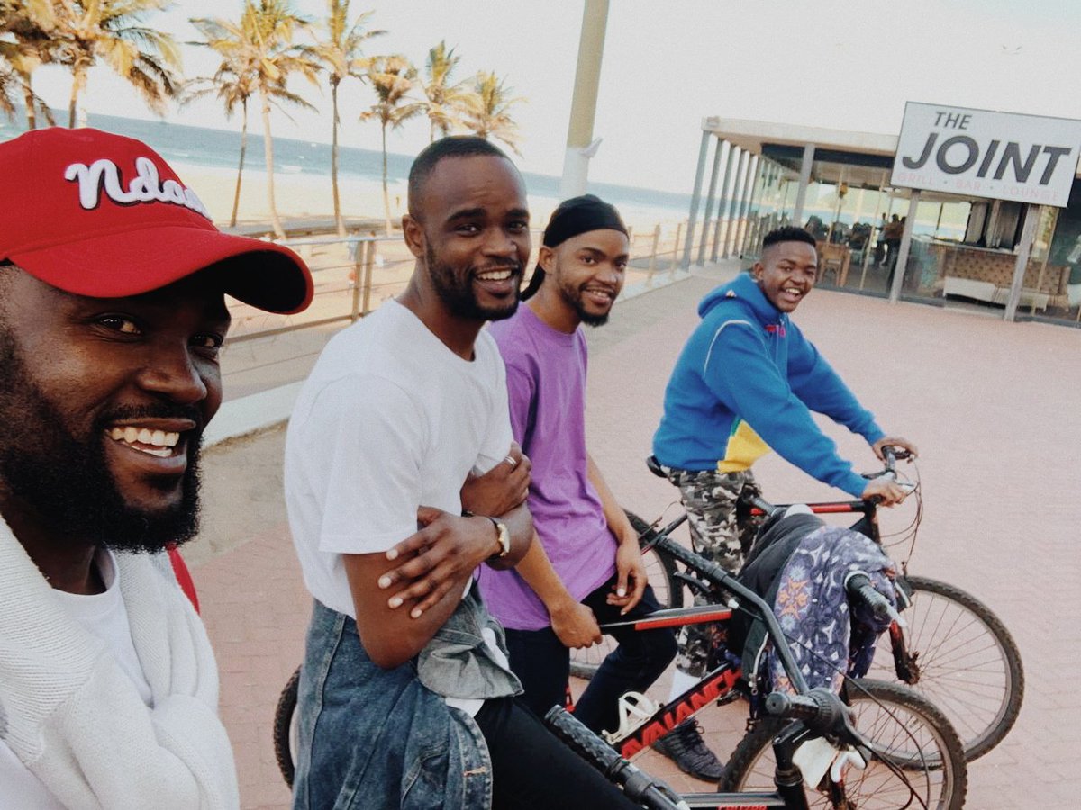 tondirams's tweet photo. Best brothers in the world! Nothing but love 💖 @UnaRamsWeirdKid @matthewrams @myPastorB  #weekendindurban #ramsbros https://t.co/GVFpIJjFIi