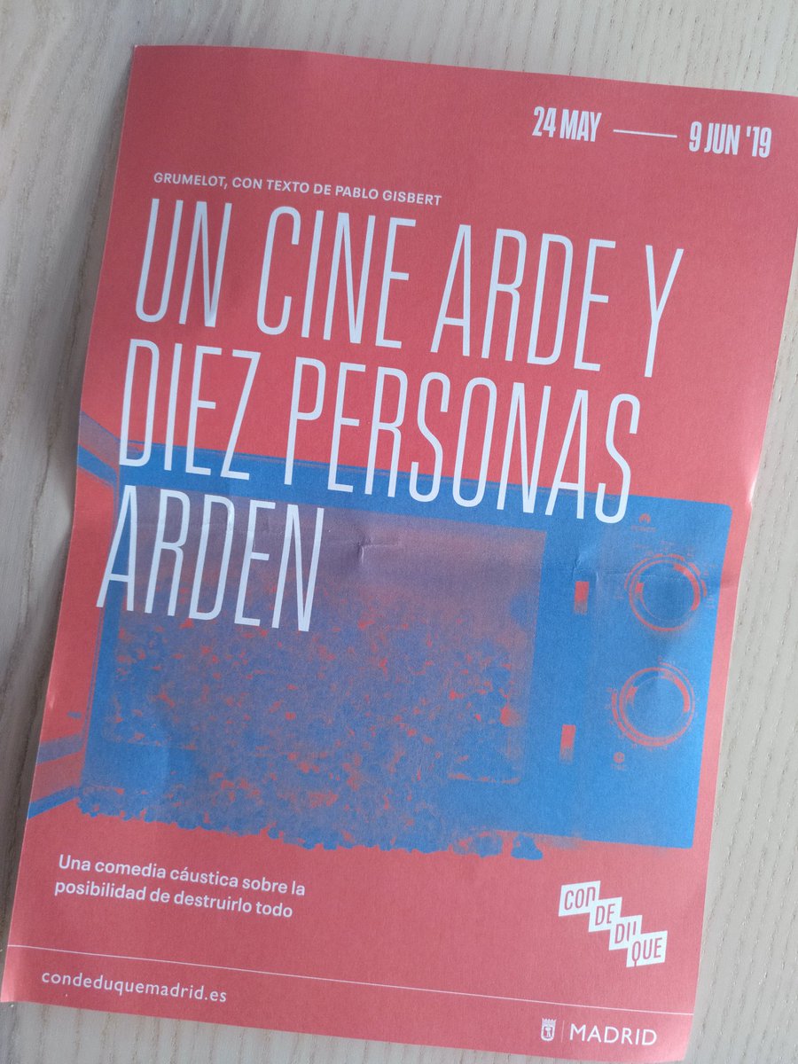 PabloHuetos's tweet photo. Y el Personaje 10 eres tú. Equipazo que en un j/fuego te abre el alma. Id a ver esta maravilla antes de que el microondas expire! Sólo hasta el 9jun en @CondeDuqueMAD Enhorabuena, querid@s https://t.co/EomFK35lbN