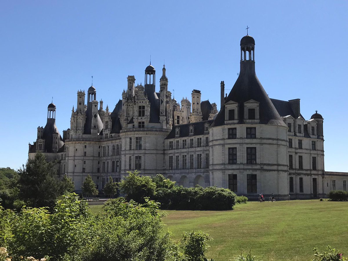 Salut les épinglés,
Connaissez-vous tous ce lieu ?
Si la réponse est non je vous conseille vivement une visite...
#chateauchambord