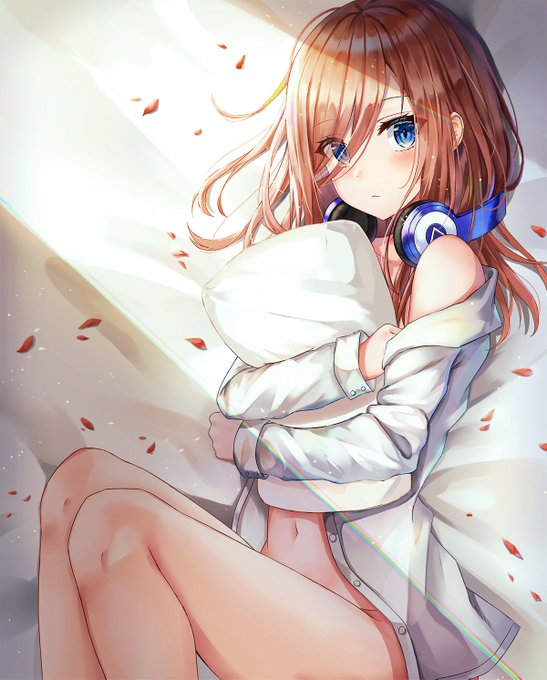 LkerisさんがTwitterに投稿した中野三玖(五等分の花嫁)のイラスト。