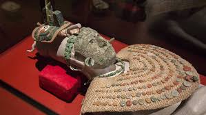 AlexAlcantaraE's tweet image. La Reina Roja, a 25 años del hallazgo cort.as/-J56v vía @El_Universal_Mx