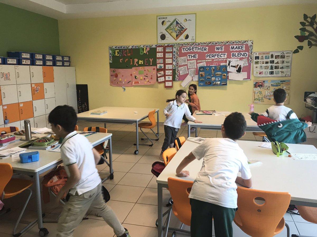 They played “Category Tag” game to revise the target vocabulary. They named a word from their category and used it in a sentence. <a href="/AliRizaLule/">Ali Rıza Lüle</a> <a href="/ece_hamret/">Ece HAMRET</a> <a href="/KevsGunesMetin/">Kevser Güneş Metin</a>