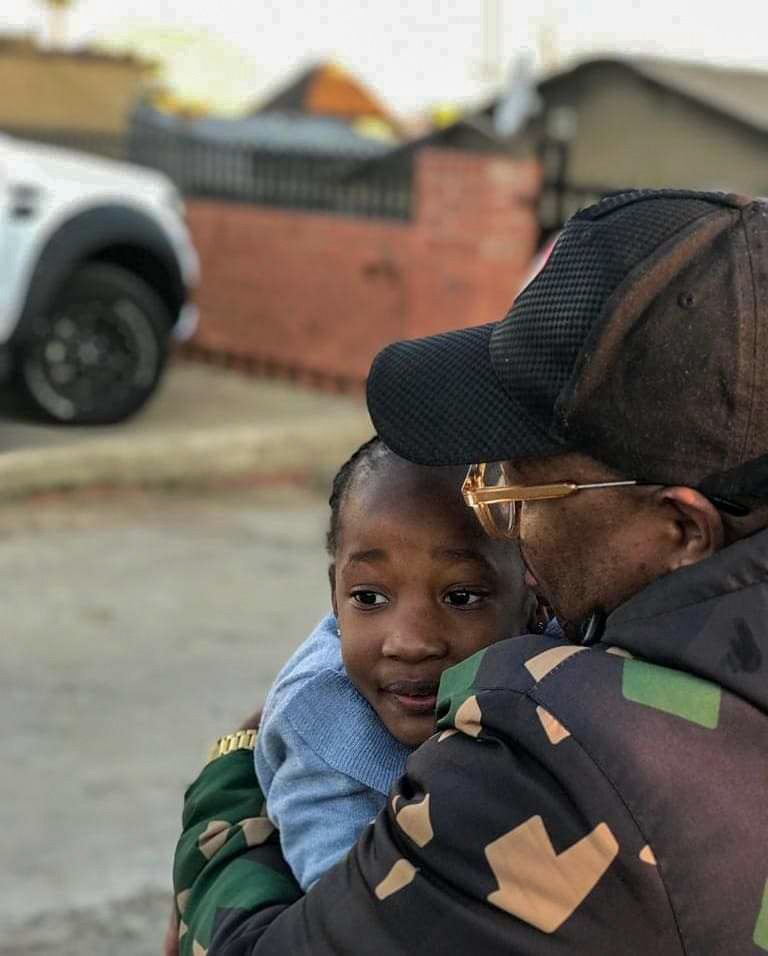LOVEfatherhood's tweet photo. The nature of fatherhood is that you're doing something that you're unqualified to do, and then you become qualified when you do it." #Dad #father #parenting #fatherhood #southafrica #fathers #daddycool #daddyndaughter #dadsofinstagram #love #moments #daddy #blackfathers #blessed https://t.co/uraFtpVRQm