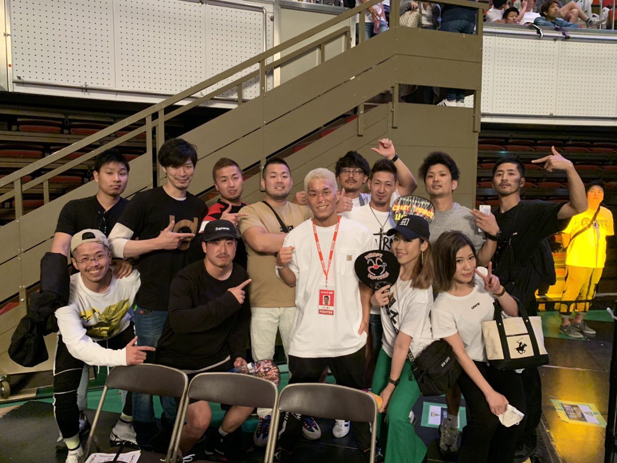 daitimako's tweet photo. 勝った顔してるわ（笑） https://t.co/YGqevbwmA3