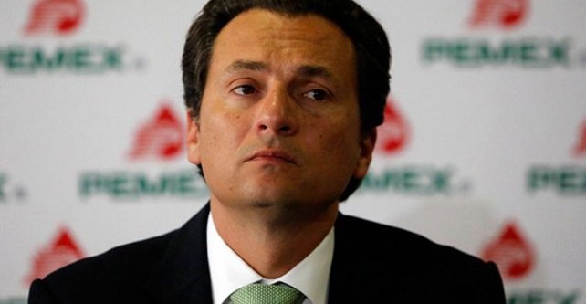 RindanCuentas's tweet photo. -contra la corrupción- "¿hasta cuándo se dejará de centrar la estrategia en capturar peces gordos? " @LiliVelozM
#EditorialRRC https://t.co/pbfY7LpeDA https://t.co/yvtSAAa3dw