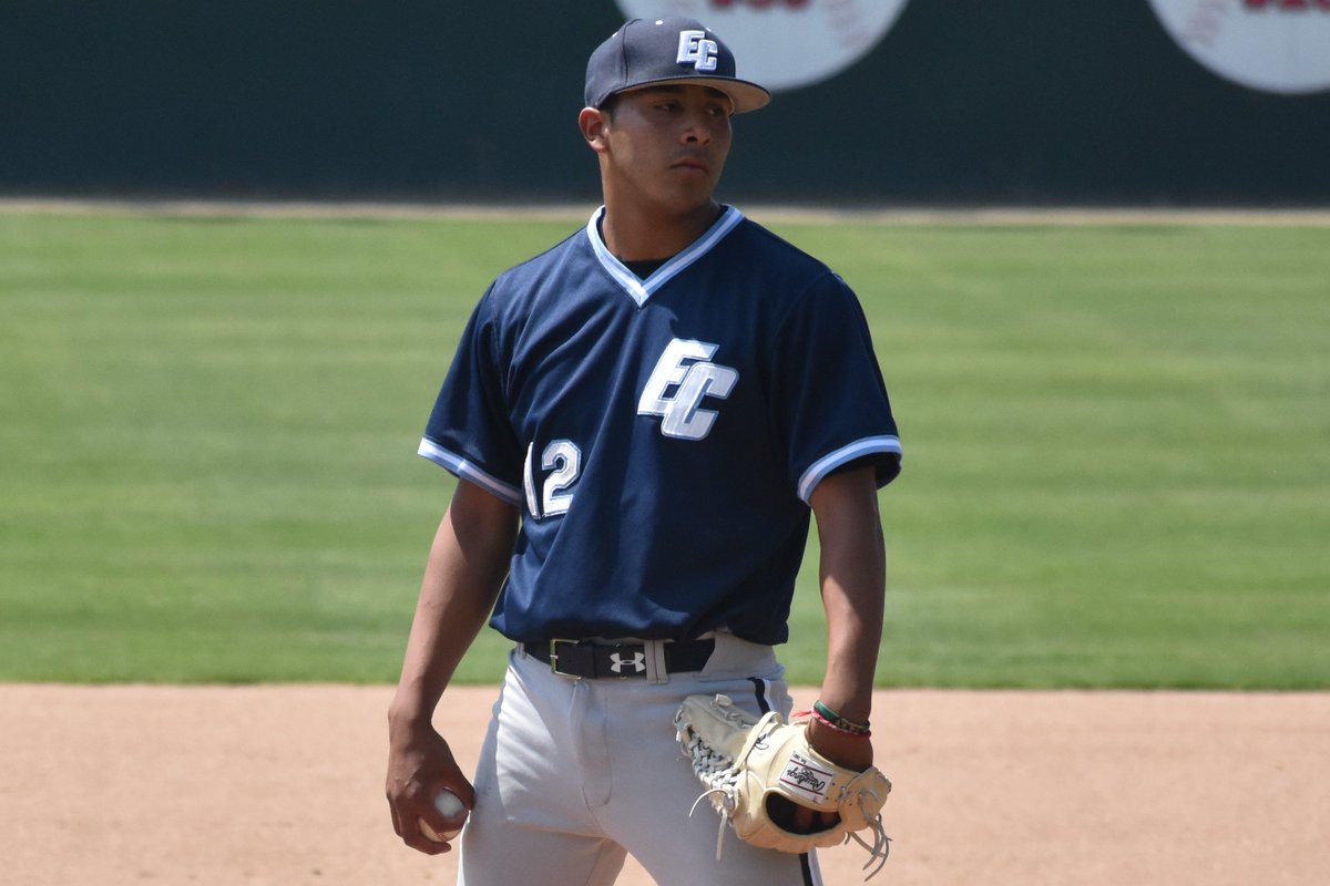 elcobaseball's tweet photo. Congrats to Jimmy Galicia on earning an All-State Team Selection, Aaron Orozco on his All-SoCal Selection and Nate Fernley on being named the @CCCBCABaseball Coach of the Year!

📰 - https://t.co/dmDOngFwKq https://t.co/SmXoxBh5hv